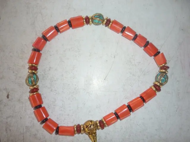 Rare old dynasty bead of QingDynasty's officials , red coral necklace, free shipping
Rare old dynasty bead of QingDynasty's officials , red coral necklace, free shipping