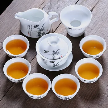 Complete set of white porcelain Kungfu tea set manufacturer direct sale ceramic gift tea sets customization
Complete set of white porcelain Kungfu tea set manufacturer direct sale ceramic gift tea sets customization