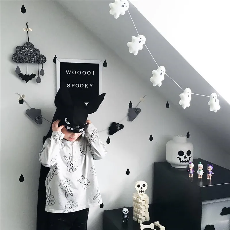 Ins Nordic stuffed Cloud Raindrops with cool batman pendant Tent Ornaments Wall hangings Baby Photography Props Decorations
Ins Nordic stuffed Cloud Raindrops with cool batman pendant Tent Ornaments Wall hangings Baby Photography Props Decorations