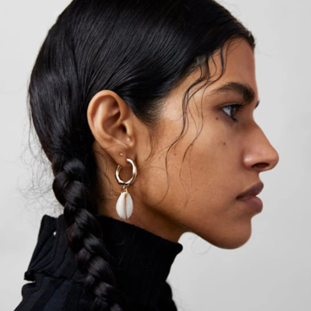 Style Sea Shell Earrings For Women Gold Color Metal Shell Cowrie Statement Earrings 2019 Summer Beach Jewelry
Style Sea Shell Earrings For Women Gold Color Metal Shell Cowrie Statement Earrings 2019 Summer Beach Jewelry