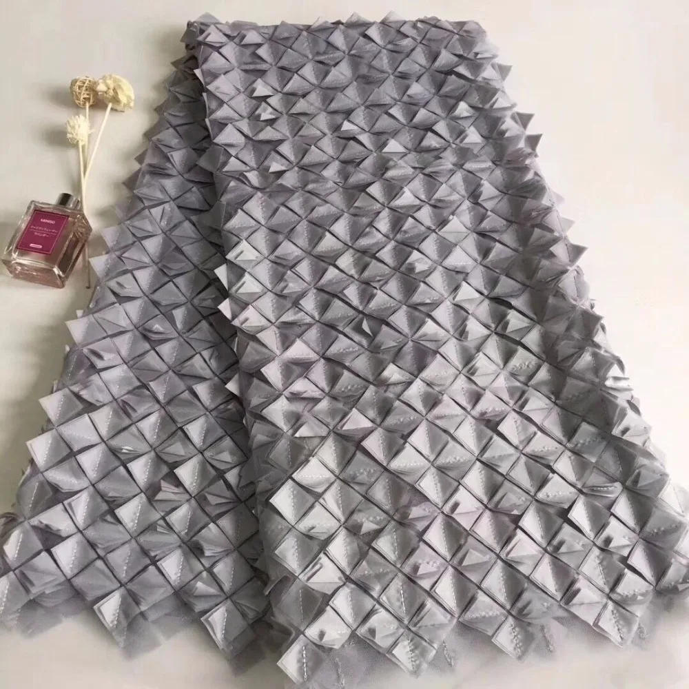 Africa new design net cloth fabrics, hot sale in Nigeria advanced grey party party evening dress fabrics
Africa new design net cloth fabrics, hot sale in Nigeria advanced grey party party evening dress fabrics