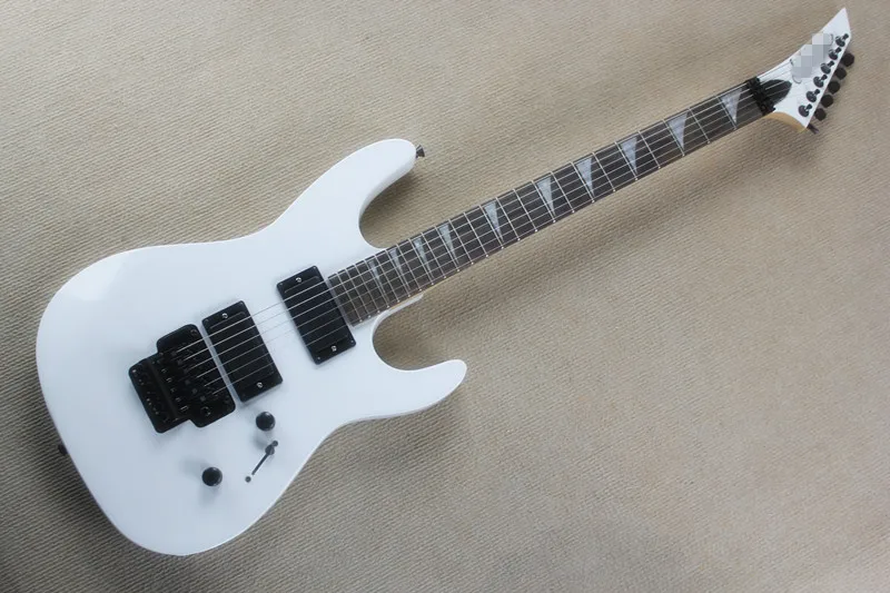 The top quality guitar is the electrified replica guitar instrument arra electrica SQY 00111electric guitar
The top quality guitar is the electrified replica guitar instrument arra electrica SQY 00111electric guitar
