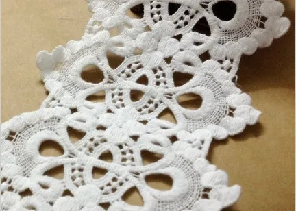 5 yard/lot width 3.94" 10cm white cotton water soluble lace trim fabric decoration garment accessories SL4K130
5 yard/lot width 3.94" 10cm white cotton water soluble lace trim fabric decoration garment accessories SL4K130
