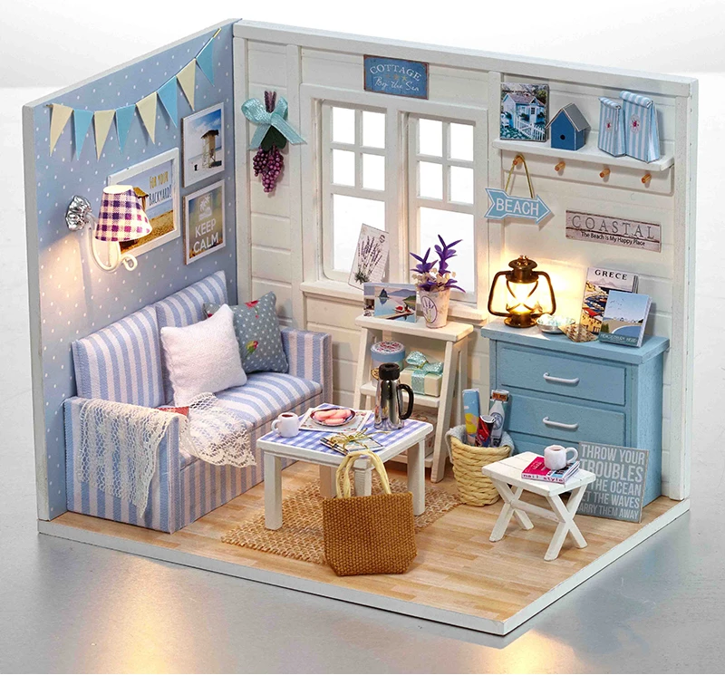 Puidust miniatuurne möbleeritud nukumaja tuba meisterdamiseks