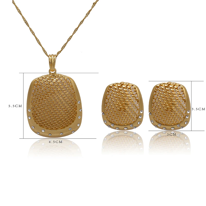 Punk Style Gold-color Torque Choker Necklaces For Women Neck Rough Wide Collar Smooth surface Necklace Statement Fashion Jewelry
Punk Style Gold-color Torque Choker Necklaces For Women Neck Rough Wide Collar Smooth surface Necklace Statement Fashion Jewelry