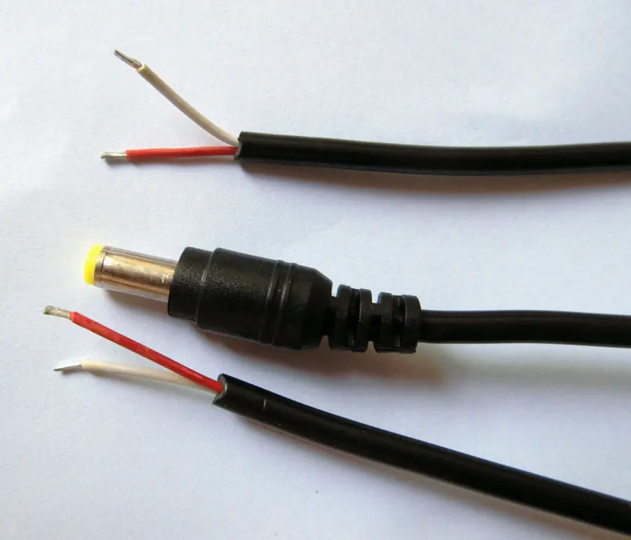 2 pcs 22AWG straight DC Single tip plug power line connector cable 5.5*2.1mm male extension cord 28cm Security monitoring etc.
2 pcs 22AWG straight DC Single tip plug power line connector cable 5.5*2.1mm male extension cord 28cm Security monitoring etc.