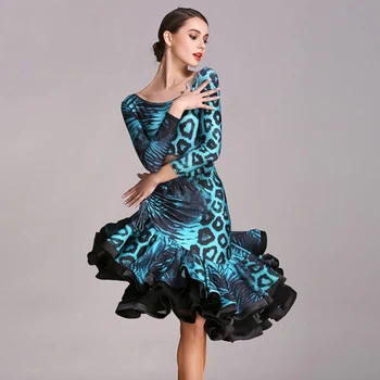 leopard latin dance dress fringe women latin dress dancing clothes Dancewear salsa dress latina latin dance costumes top skirt
leopard latin dance dress fringe women latin dress dancing clothes Dancewear salsa dress latina latin dance costumes top skirt