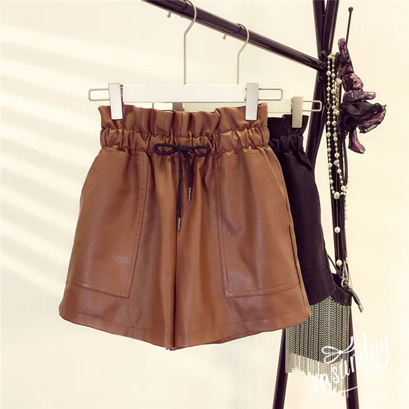 2019 Spring New Korean Style Female Sexy Leather Shorts High Waist Loose Wide Leg Short Femme Elastic Waist Belt Free Shipping
2019 Spring New Korean Style Female Sexy Leather Shorts High Waist Loose Wide Leg Short Femme Elastic Waist Belt Free Shipping