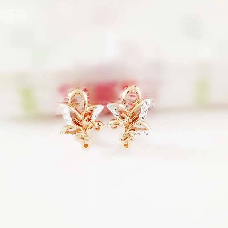 New Metal Earring 585 Rose Gold Color Women Jewelry Trendy Leaf Shape Gold and Silver Color Earrings Designs for Women
New Metal Earring 585 Rose Gold Color Women Jewelry Trendy Leaf Shape Gold and Silver Color Earrings Designs for Women