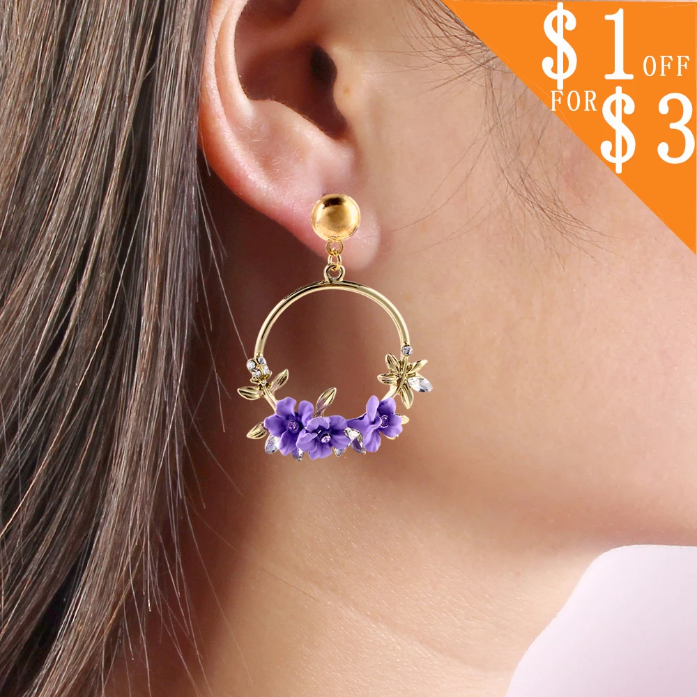 2018 Elegant Big Round Circle Flower Drop Earrings For Women Fashion Charm Rhinestone Earrings Wedding Party Jewelry CS15
2018 Elegant Big Round Circle Flower Drop Earrings For Women Fashion Charm Rhinestone Earrings Wedding Party Jewelry CS15