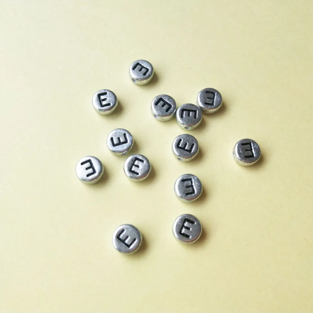 Single Initial E Printing Silver Acrylic Letter Beads 4*7MM Flat Coin Round Shape DIY Jewelry Findings Plastic Alphabet Beads
Single Initial E Printing Silver Acrylic Letter Beads 4*7MM Flat Coin Round Shape DIY Jewelry Findings Plastic Alphabet Beads