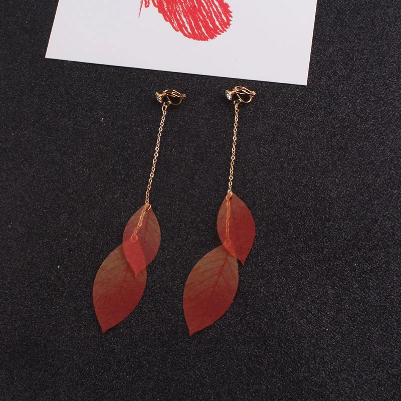 JIOFREE Exaggeration red maple leaf Long Tassel Clip on Earrings Without Piercing for Women No Ear Hole Earrings gift
JIOFREE Exaggeration red maple leaf Long Tassel Clip on Earrings Without Piercing for Women No Ear Hole Earrings gift