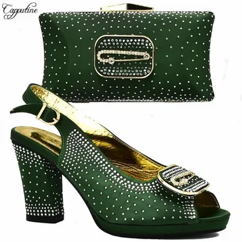Nice high heel pump shoes and handbag set with rhinestones for lady GY36 in green, heel height 7cm
Nice high heel pump shoes and handbag set with rhinestones for lady GY36 in green, heel height 7cm