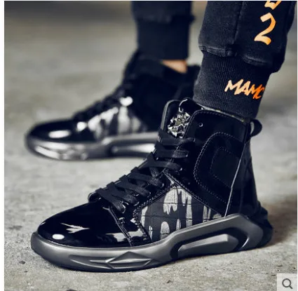 Men's shoes autumn and winter sports shoes casual high-top shoes lacquer shoes free shipping
Men's shoes autumn and winter sports shoes casual high-top shoes lacquer shoes free shipping