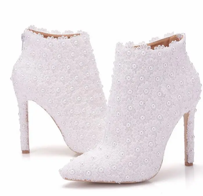 Фото Модные женские сапоги с украшением в виде кристаллов обувь на высоком | Боссоножки и сандалии (33001634913)