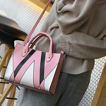 OCARDIAN Handbags Women 2019 Luxury Fashion Tote Casual Bags Crossbody Bag Women Leather Handbag Shoulder Bag M23
OCARDIAN Handbags Women 2019 Luxury Fashion Tote Casual Bags Crossbody Bag Women Leather Handbag Shoulder Bag M23