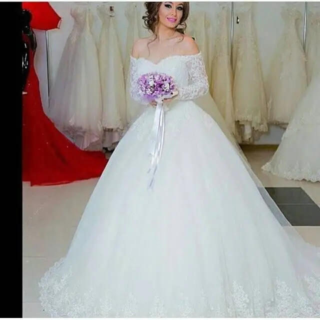 Princess Long Sleeve Wedding Dresses For Bride Off the Shoulder Lace Appliques Romantic Bridal Gowns robe de mariage musulman
Princess Long Sleeve Wedding Dresses For Bride Off the Shoulder Lace Appliques Romantic Bridal Gowns robe de mariage musulman