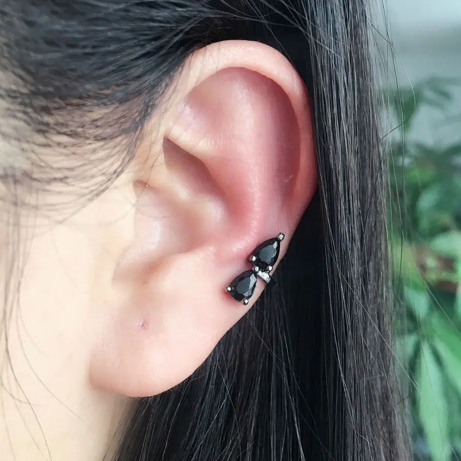 Fashion Clip Earrings Cubic Zirconia White/Black Plated no pierced Ear Cuff for Women Lady Jewelry Accessories EWX075
Fashion Clip Earrings Cubic Zirconia White/Black Plated no pierced Ear Cuff for Women Lady Jewelry Accessories EWX075