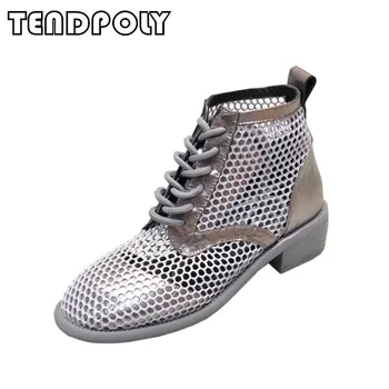 New casual women's sandals summer hot mesh round head hollow straps Rome flat bottom boots comfortable breathable women's shoes
New casual women's sandals summer hot mesh round head hollow straps Rome flat bottom boots comfortable breathable women's shoes