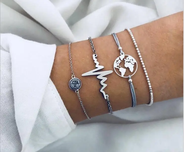 4 Pcs Set Originality lightning Trend Personality World Map Adjustable Bracelet Opening Bangle Bijoux Jewelry Gift B3057
4 Pcs Set Originality lightning Trend Personality World Map Adjustable Bracelet Opening Bangle Bijoux Jewelry Gift B3057
