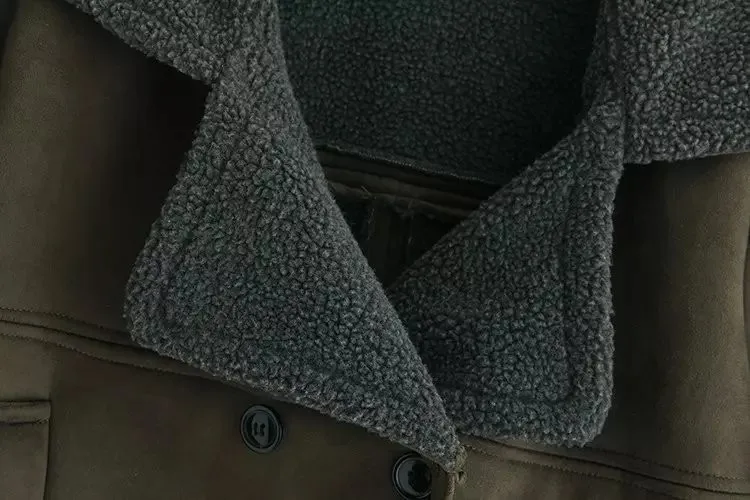 3359682569_110602298