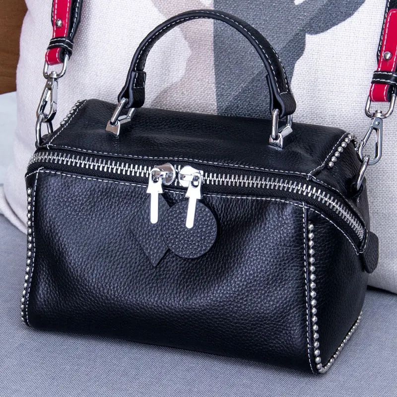 Soft Leather Bag Girl 2019 New Simple Single Shoulder Korean version Crossbody Bags Old color Hot Sale Retro handbag Casual
Soft Leather Bag Girl 2019 New Simple Single Shoulder Korean version Crossbody Bags Old color Hot Sale Retro handbag Casual