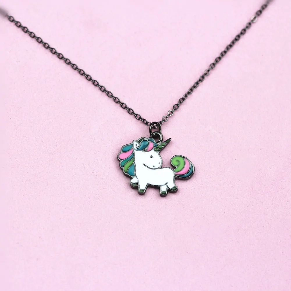 " Cute Unicorn" Necklace 10 " Cute Unicorn" Necklace 10