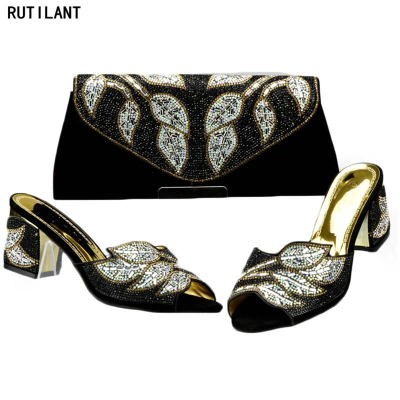 Latest Italian Ladies Shoes and Bag To Match Set Decorated with Rhinestone Shoe and Matching Bag for Nigeria Party Wedding Italy
Latest Italian Ladies Shoes and Bag To Match Set Decorated with Rhinestone Shoe and Matching Bag for Nigeria Party Wedding Italy