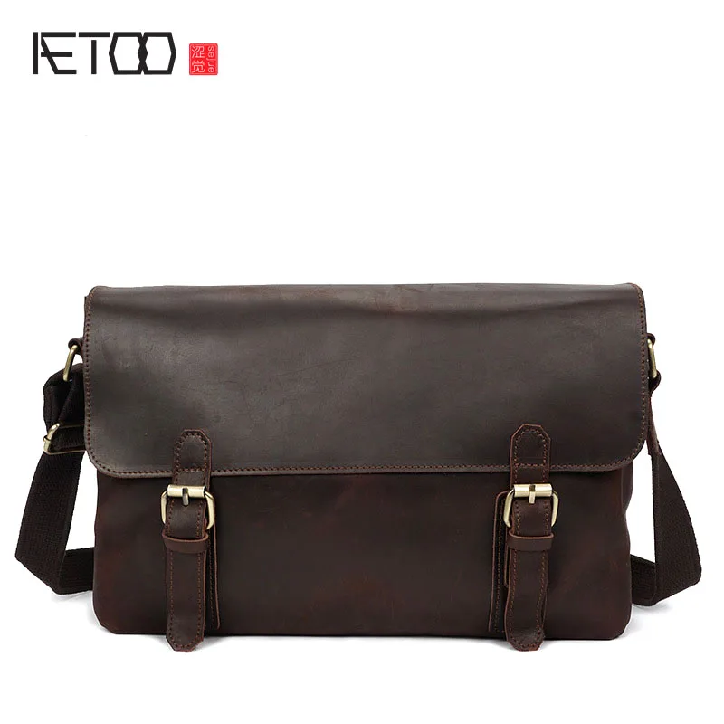 AETOO Crazy horse skin men bag vintage package retro Messenger bag head cowhide male leather bag shoulder bag
AETOO Crazy horse skin men bag vintage package retro Messenger bag head cowhide male leather bag shoulder bag