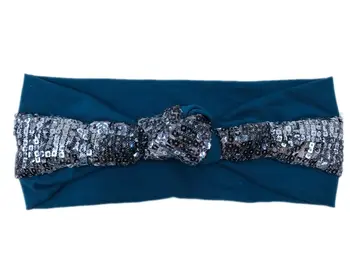 J173176 2017New elastic cotton hair accessory for women,stripe with silver sequin,Fashion patchwork Square sequins knot headband
J173176 2017New elastic cotton hair accessory for women,stripe with silver sequin,Fashion patchwork Square sequins knot headband