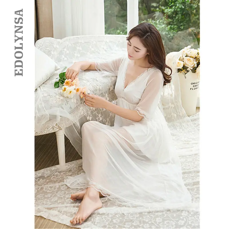 Sexy Sleepdress Women Summer Lace Green Nightgown Deep V Neck Backless See Through High Waist Loose Night Dress Long NegligeeT64
Sexy Sleepdress Women Summer Lace Green Nightgown Deep V Neck Backless See Through High Waist Loose Night Dress Long NegligeeT64