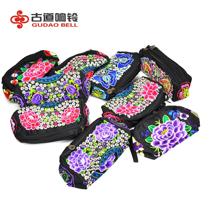 women's messenger bag Drop ship Vintage Ethnic embroidery Clutch bags handbag women's shoulder crossbody bag Random color style
women's messenger bag Drop ship Vintage Ethnic embroidery Clutch bags handbag women's shoulder crossbody bag Random color style