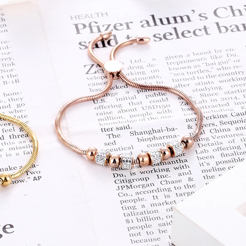 New Beautiful And Elegant 5 Beads 4 Circles Zircon Woman Bracelet High Quality Stainless Steel Adjustable Size Bracelet Jewelry
New Beautiful And Elegant 5 Beads 4 Circles Zircon Woman Bracelet High Quality Stainless Steel Adjustable Size Bracelet Jewelry