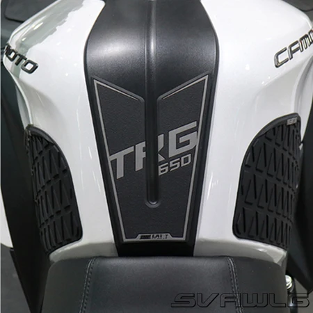 1 Set Motorcycle Tank Pad Protector Sticker Decal Gas Fuel Knee Grip Traction Side For CFMOTO CF 650TR-G
1 Set Motorcycle Tank Pad Protector Sticker Decal Gas Fuel Knee Grip Traction Side For CFMOTO CF 650TR-G