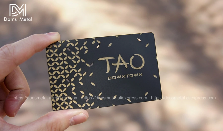 Dumb black metal card black metal business card creative production high-grade metal membership card business card