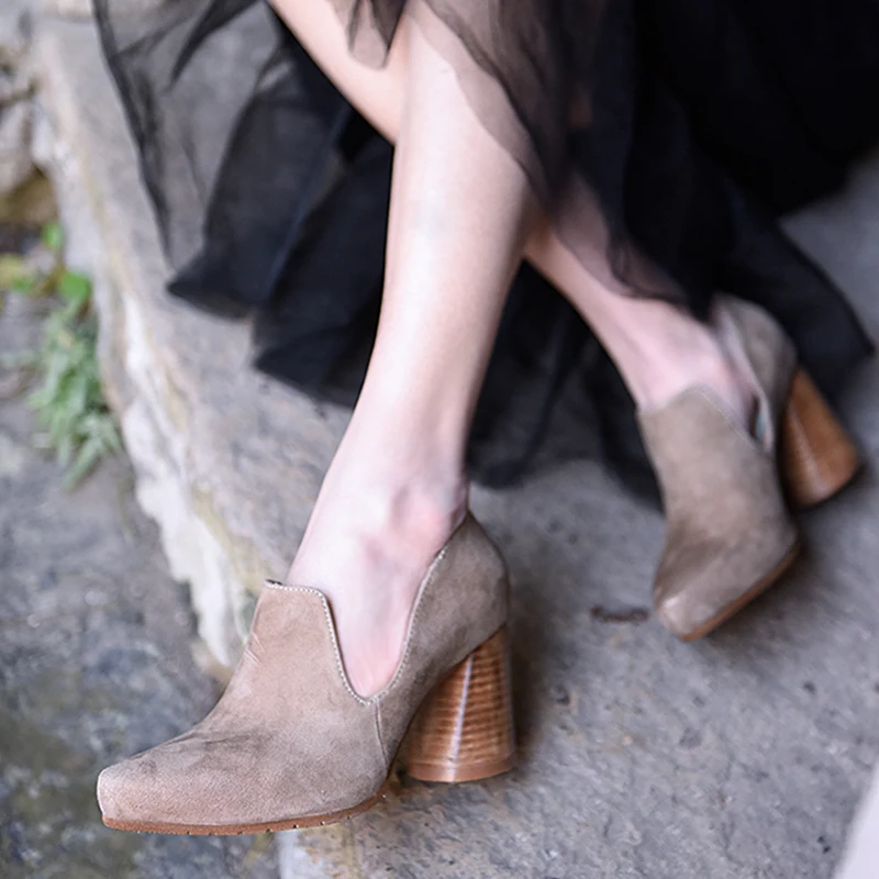Artmu Original 2019 New Retro Thick Heels High Heels Women Shoes Genuine Leather Pointed Toe Handmade Four Seasons Shoes 15040-4
Artmu Original 2019 New Retro Thick Heels High Heels Women Shoes Genuine Leather Pointed Toe Handmade Four Seasons Shoes 15040-4