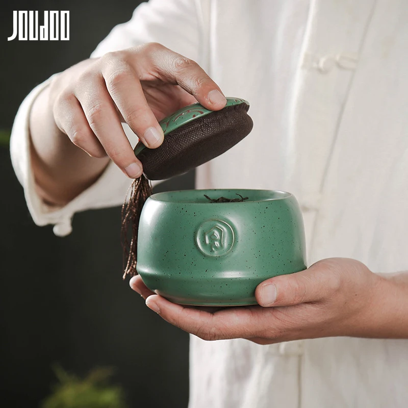 JOUDOO 3D Retro Ceramic Tea Can Black&Green Solid Creative Container Can Sealed Food Tea Celadon Canister With Lid 35
JOUDOO 3D Retro Ceramic Tea Can Black&Green Solid Creative Container Can Sealed Food Tea Celadon Canister With Lid 35