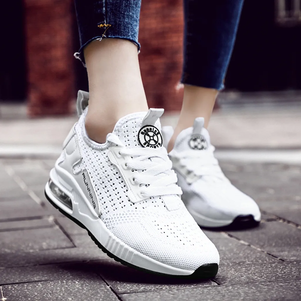 Outdoor Sneakers 2019 Couple Women Breathable Cushion Sneakers Ultra Light Wild Casual Running Shoes Platform Sneaker Chaussure
Outdoor Sneakers 2019 Couple Women Breathable Cushion Sneakers Ultra Light Wild Casual Running Shoes Platform Sneaker Chaussure