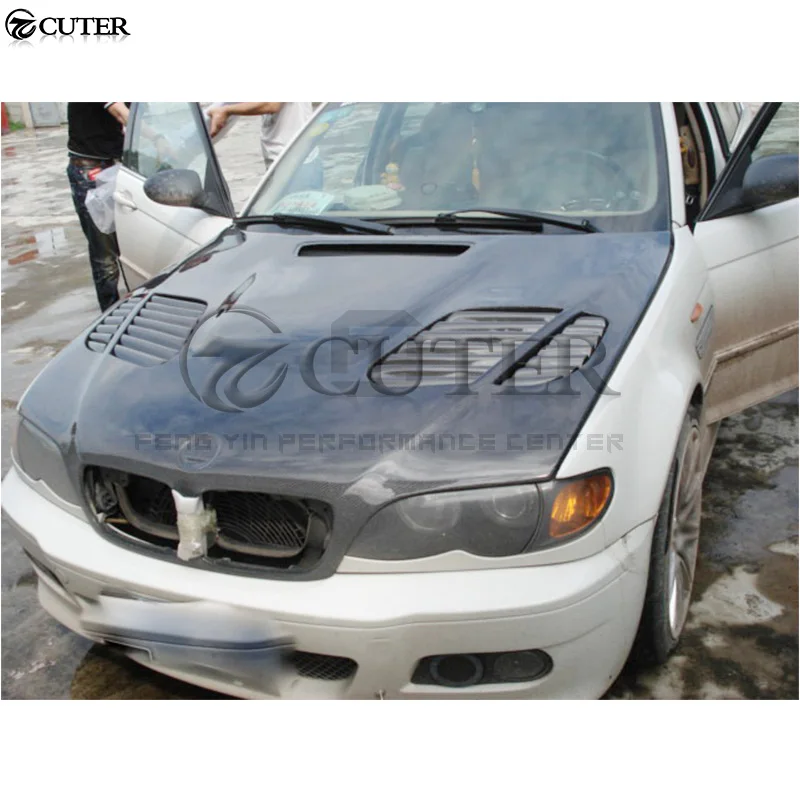 E46 3 series Sedan M3 style Carbon Fiber Front engine Hood Bonnets engine Covers for BMW E36 325i Sedan 98-04
E46 3 series Sedan M3 style Carbon Fiber Front engine Hood Bonnets engine Covers for BMW E36 325i Sedan 98-04