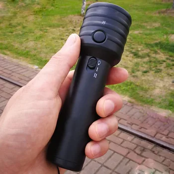 Ultrasonic Dog Repeller Drive Electronic Hunt Dog Outdoor Drive Snake Cat Animal High Power Training Dog Repeller Device Drive
Ultrasonic Dog Repeller Drive Electronic Hunt Dog Outdoor Drive Snake Cat Animal High Power Training Dog Repeller Device Drive