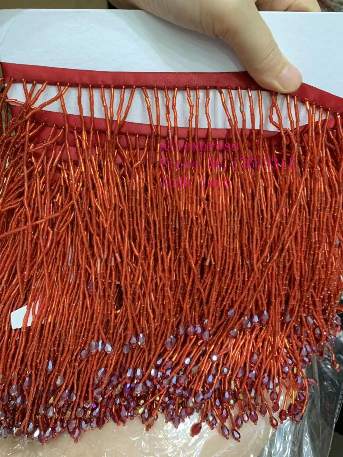 stock 5yards/bag 15 cm dark red tube tassel diamond pendant ribbon used for stage decoration dress fashion holiday accessories
stock 5yards/bag 15 cm dark red tube tassel diamond pendant ribbon used for stage decoration dress fashion holiday accessories