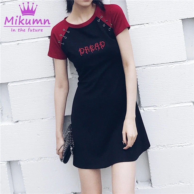 2019 Summer Women Gothic Mini Dress Letter Embroidery A-Line Dress O Neck Short Sleeve Harajuku Sexy Slim Punk Girls Short Dress
2019 Summer Women Gothic Mini Dress Letter Embroidery A-Line Dress O Neck Short Sleeve Harajuku Sexy Slim Punk Girls Short Dress