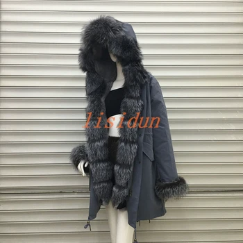 2018 Real fur coat fox parkas winter jacket coat women parka big real raccoon fur collar natural fox fur liner long outerwear
2018 Real fur coat fox parkas winter jacket coat women parka big real raccoon fur collar natural fox fur liner long outerwear