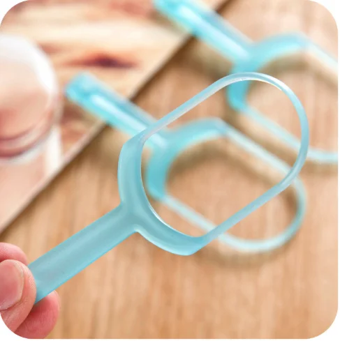 2 PCS Personal Oral Carer Fresh Breath Tongue Scraper Cleane Make Oral Hygiene Toothbrush Tools
2 PCS Personal Oral Carer Fresh Breath Tongue Scraper Cleane Make Oral Hygiene Toothbrush Tools