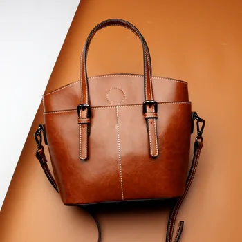 New Women Messenger Bag Women's Fashion Genuine Leather Handbags Designer Brand Lady Shoulder Bag High Quality small Bucket Bags
New Women Messenger Bag Women's Fashion Genuine Leather Handbags Designer Brand Lady Shoulder Bag High Quality small Bucket Bags