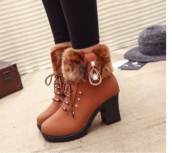 2020Hot Women Boots Ankle Boots For Women High Heel Boots Winter Female Shoes Hoof Heel Warm Size 35-41 Botas Mujer
2020Hot Women Boots Ankle Boots For Women High Heel Boots Winter Female Shoes Hoof Heel Warm Size 35-41 Botas Mujer
