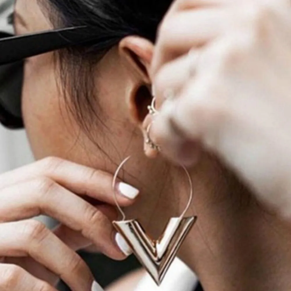 Fashion Letter V Pendant Earrings For Women Silver Gold Color Dangle Earring Alloy Geometry Long Brincos Oorbellen #271802
Fashion Letter V Pendant Earrings For Women Silver Gold Color Dangle Earring Alloy Geometry Long Brincos Oorbellen #271802