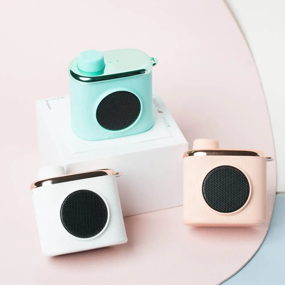 Retro Camera Type Mini Bluetooth Speaker Cute Nostalgic 3D Stereo Surround HiFi Sound Portable With Microphone Call High Quality
Retro Camera Type Mini Bluetooth Speaker Cute Nostalgic 3D Stereo Surround HiFi Sound Portable With Microphone Call High Quality