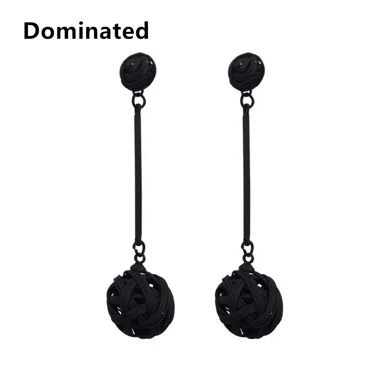 Dominated Simple Geometry Black Ball Long Earring Personality Exaggerated Drops of water Hollow Dangle Earrings
Dominated Simple Geometry Black Ball Long Earring Personality Exaggerated Drops of water Hollow Dangle Earrings