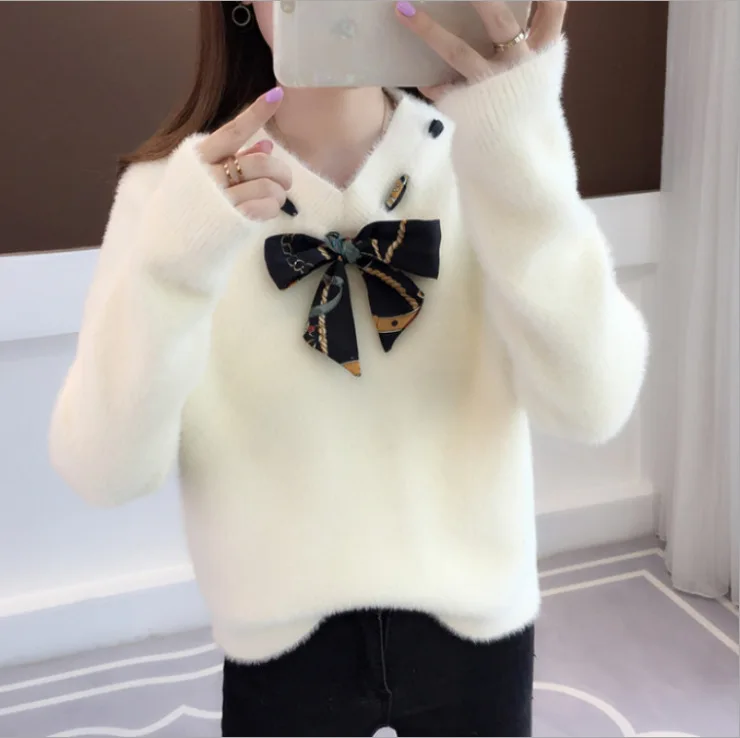 The new 2018 female sweet little pure and fresh and sweater loose wool-like turtleneck sweater with long sleeves
The new 2018 female sweet little pure and fresh and sweater loose wool-like turtleneck sweater with long sleeves